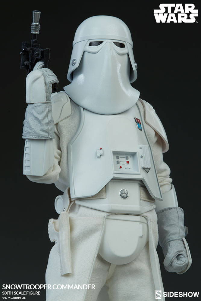 star-wars-snowtrooper-commander-sixth-scale-100409-11